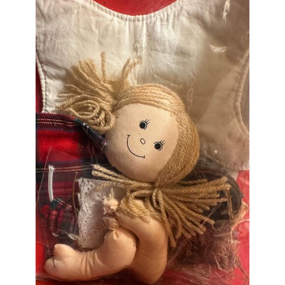Homespun Creations Table ANGEL Doll CONE Craft Sewing KIT Red Plaid Xmas - Picture 3 of 4